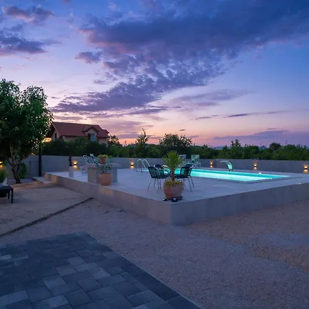 Casa Rural M&M