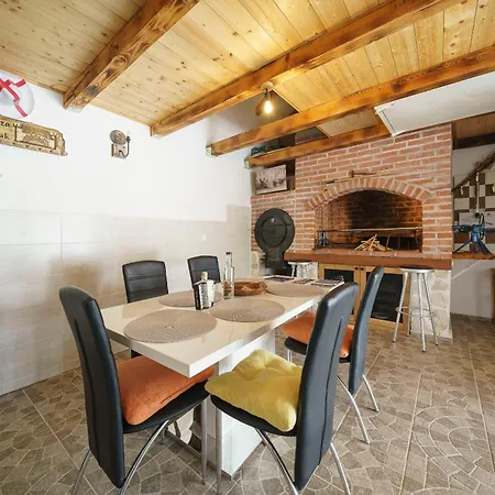 Casa Rural M&M * Βόντιτσε