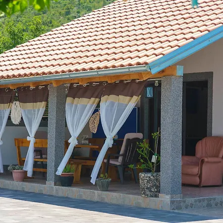 Casa Rural M&M